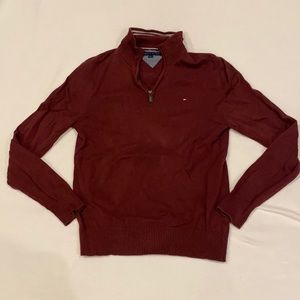 Tommy Hilfiger pull over sweater